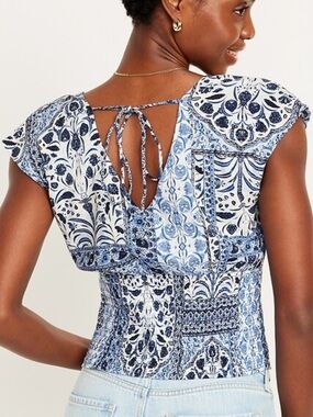 Old Navy Blue & White Waist Defined Smocked Floral Boho Cottagecore Women's Top